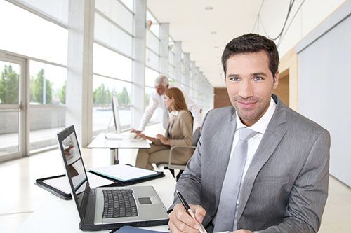 Especialistas en informática-Mantenimiento informático